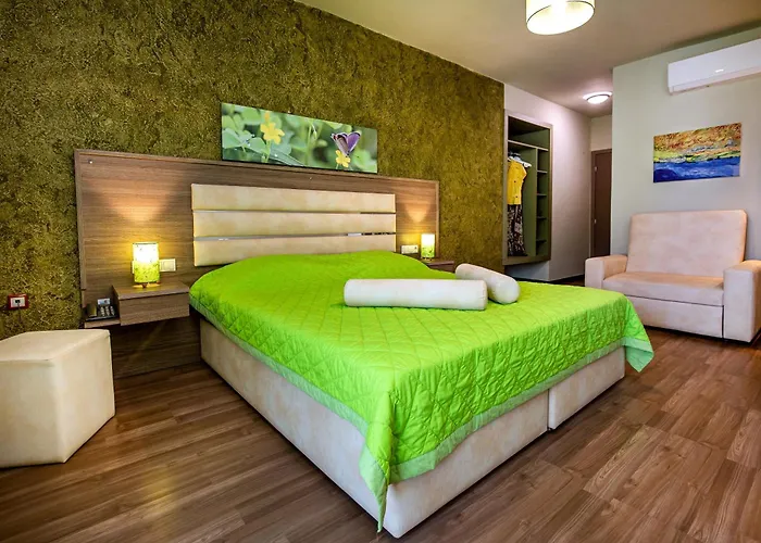 Aparthotel Garden 4*